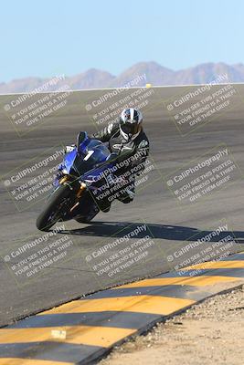 media/Nov-12-2023-SoCal Trackdays (Sun) [[5d1fba4e7d]]/Bowl (930am)/